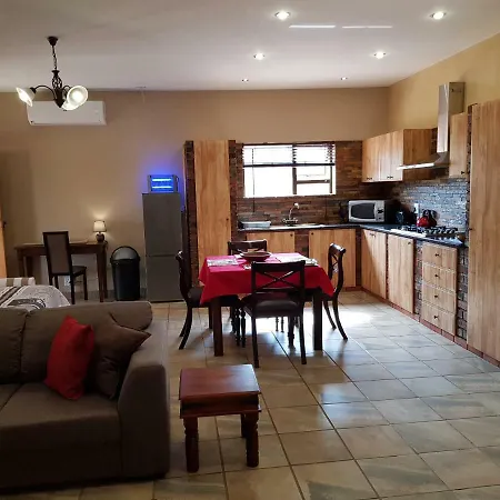 Cottage Lenise Phalaborwa Exterior photo