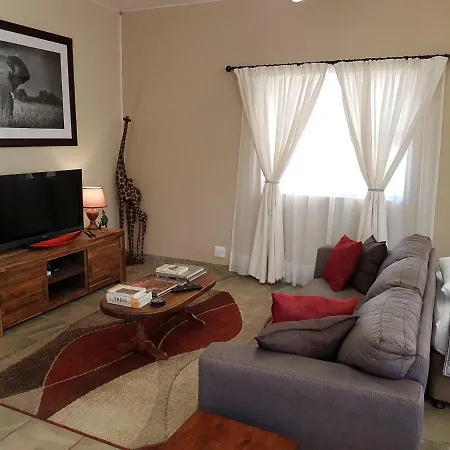 Cottage Lenise Phalaborwa Exterior photo